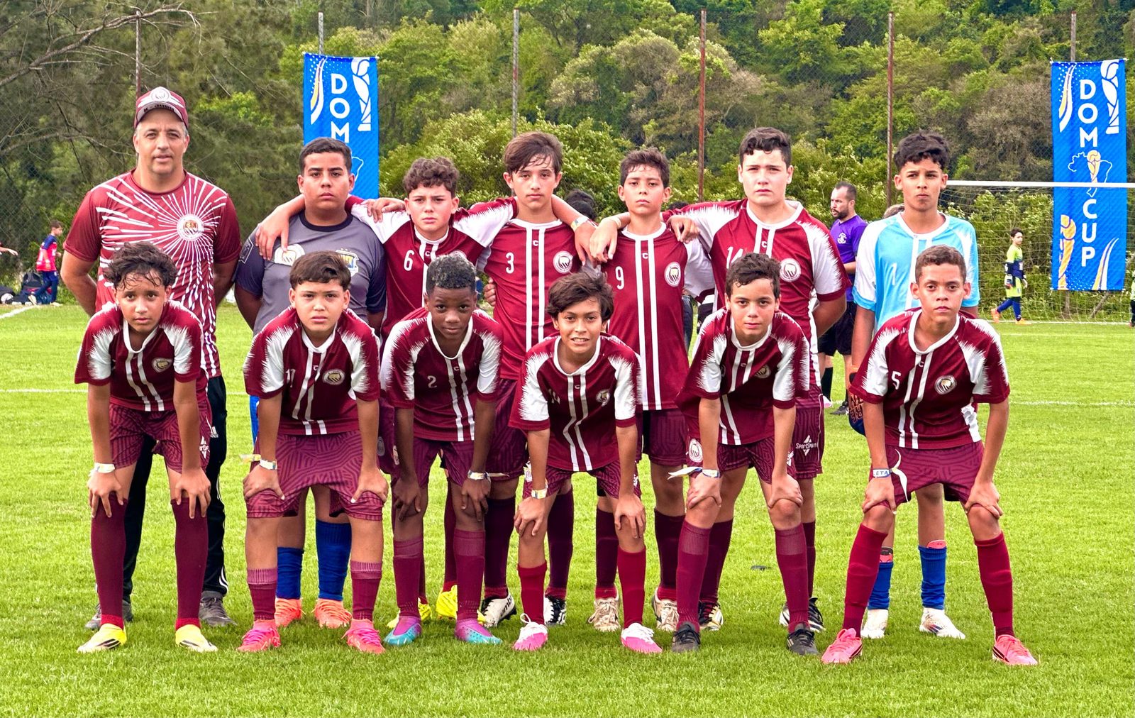 Equipe K-Juru em campo durante o DOM CUP